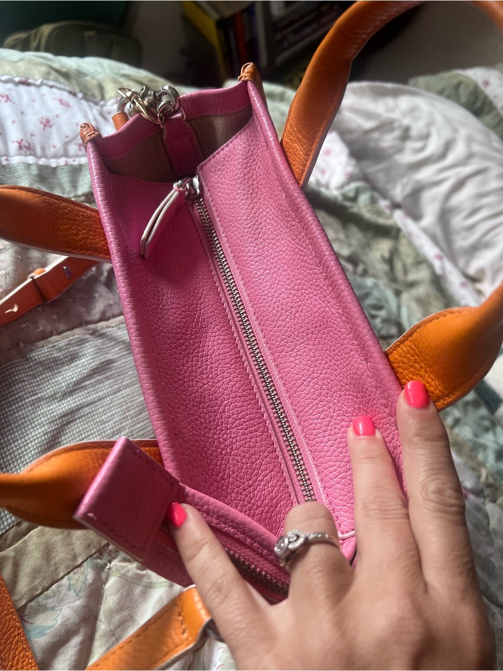 Marc Jacobs Pink and Orange Pebbled Leather Tote - Picture 6 of 16
